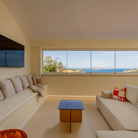 2 Big 5 Min Porto Cervo - Same Building Baja Sardinia