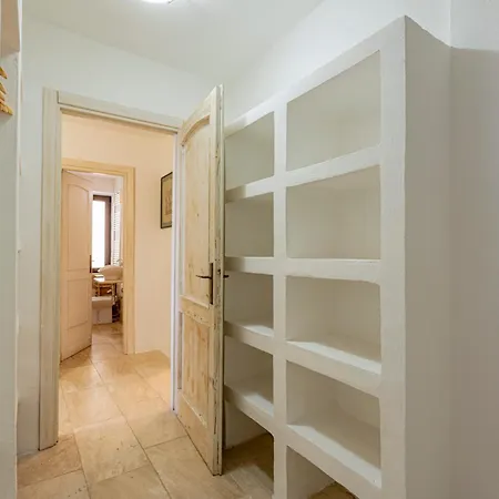 2 Big 5 Min Porto Cervo - Same Building *