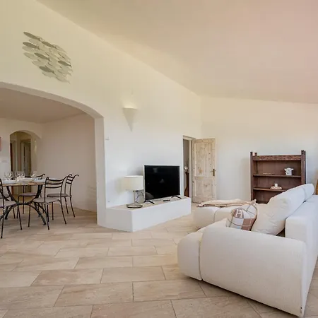 2 Big 5 Min Porto Cervo - Same Building *